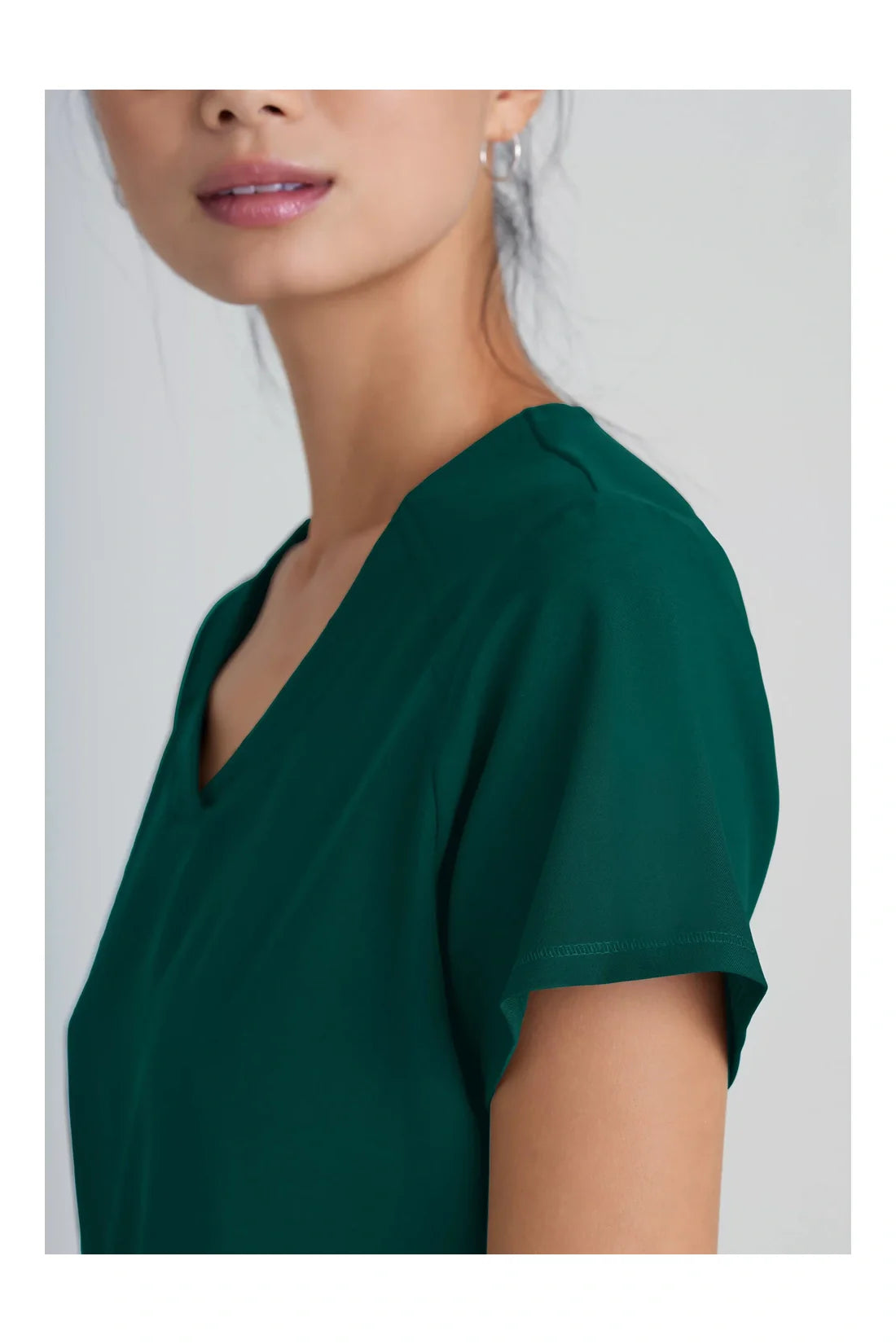 TOP MUJER GREYS ANATOMY EVOLVE GSST180 - VERDE CAZADOR