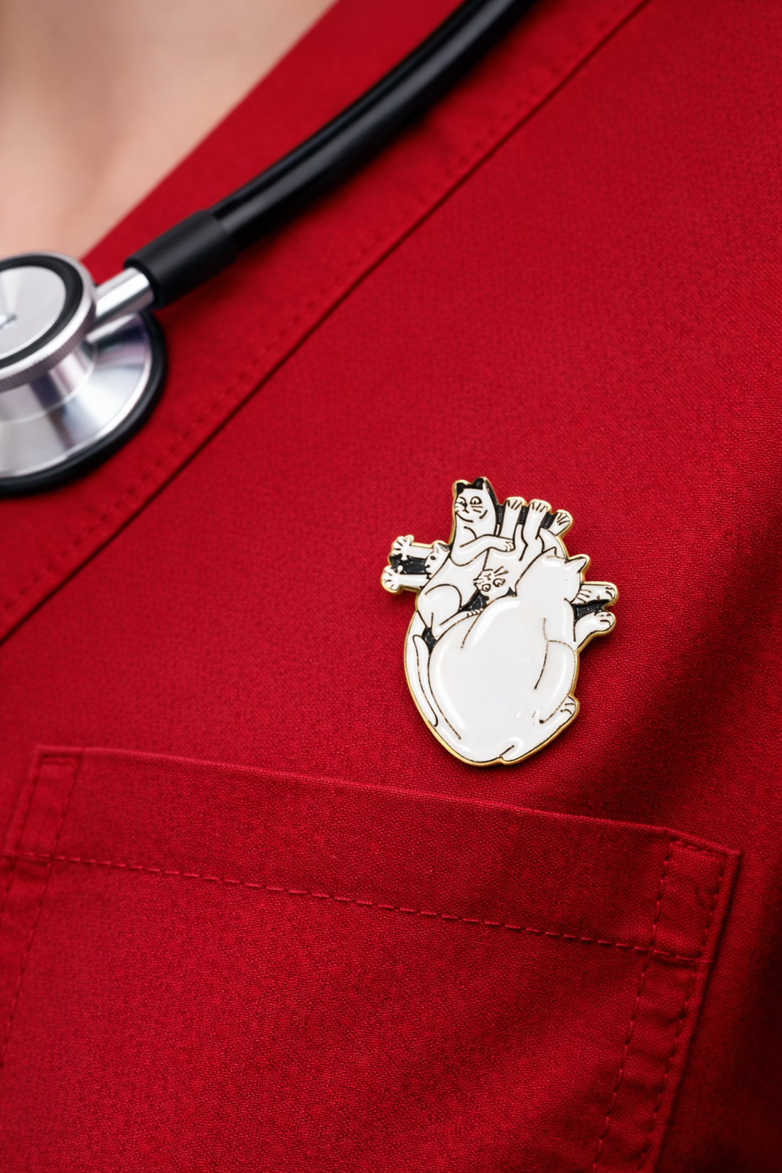 PIN CORAZON GATOS VETERINARIA