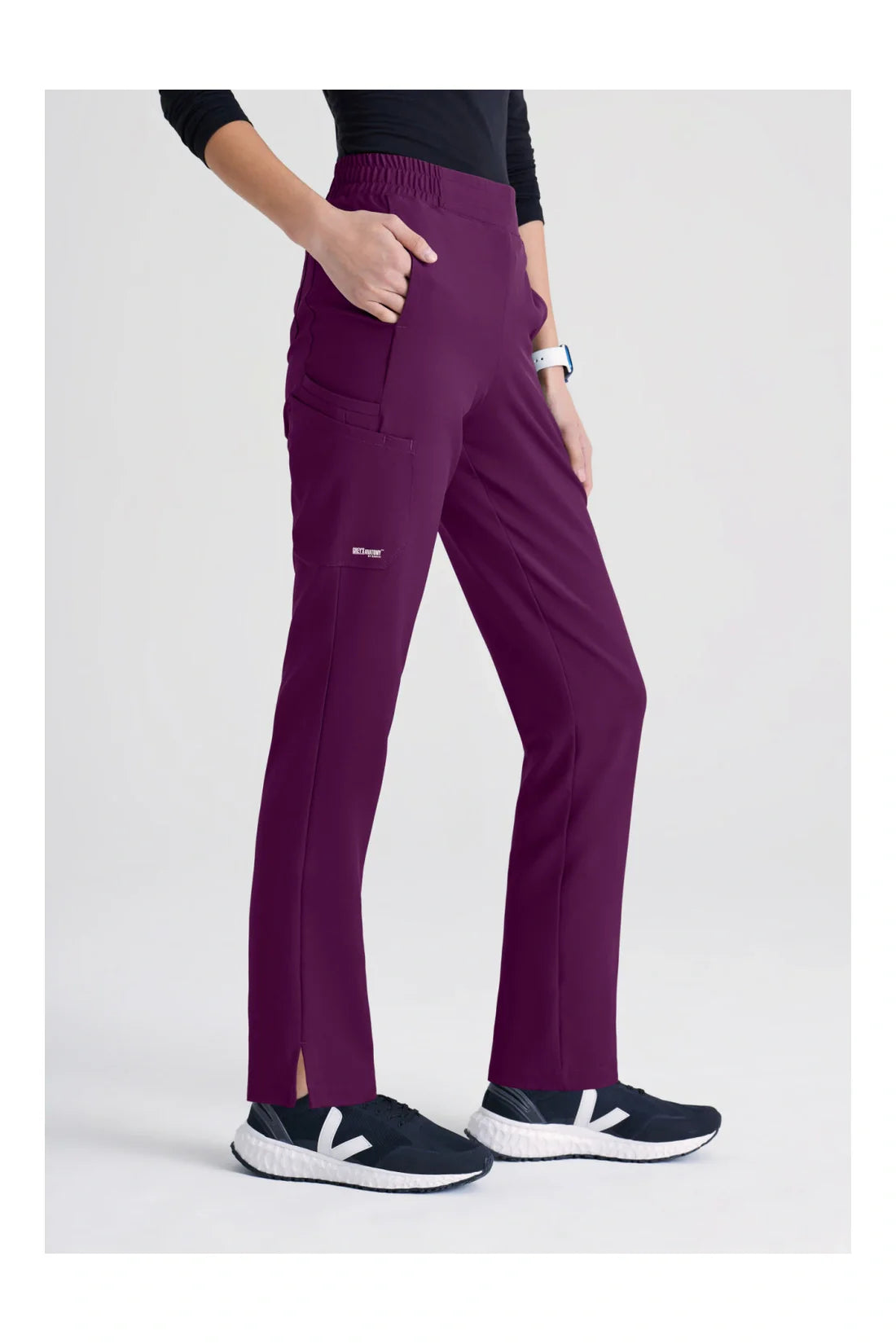 PANTALON MUJER GREYS ANATOMY EVOLVE GSSP627 - VINOTINTO