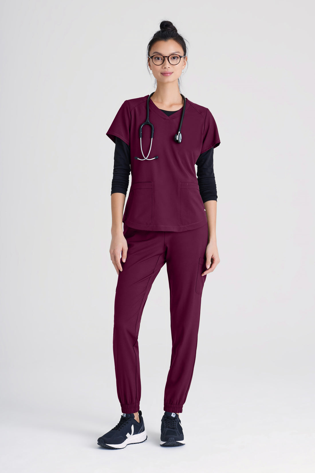 TOP MUJER GREYS ANATOMY EVOLVE GSST180 - VINOTINTO