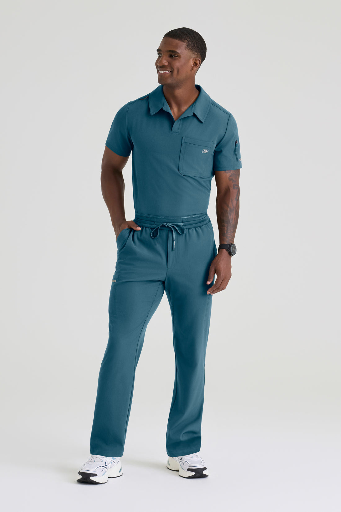 TOP HOMBRE SKECHERS SKT305 - AZUL CARIBE